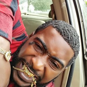 Meet your Posher, Thomas